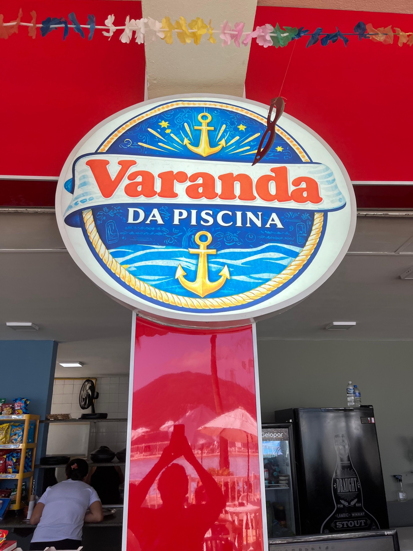 Letreiro original do restaurante Varanda da Piscina no Iate Clube